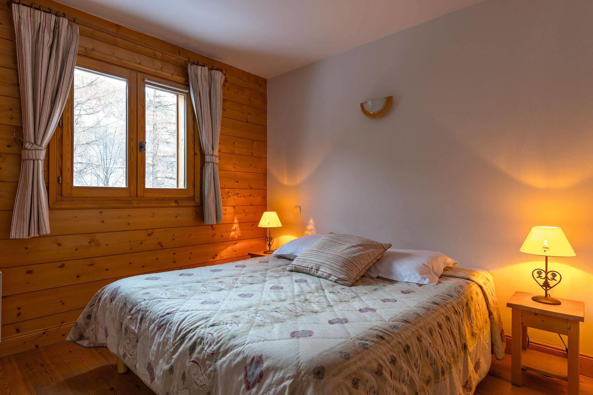 Lagrange Vacances Le Hameau Du Rocher Blanc Serre Chevalier Exterior photo